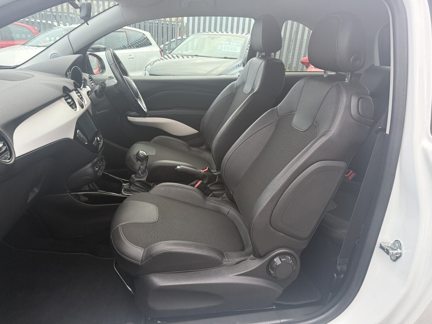 Used Vauxhall ADAM 2017 for sale - 76911045: Photo 21