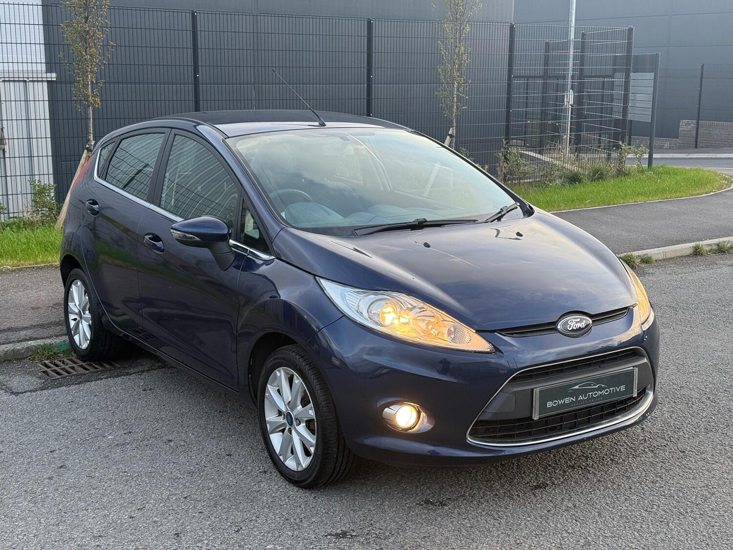 Used Ford Fiesta 2011 for sale - 76334803: Photo 2