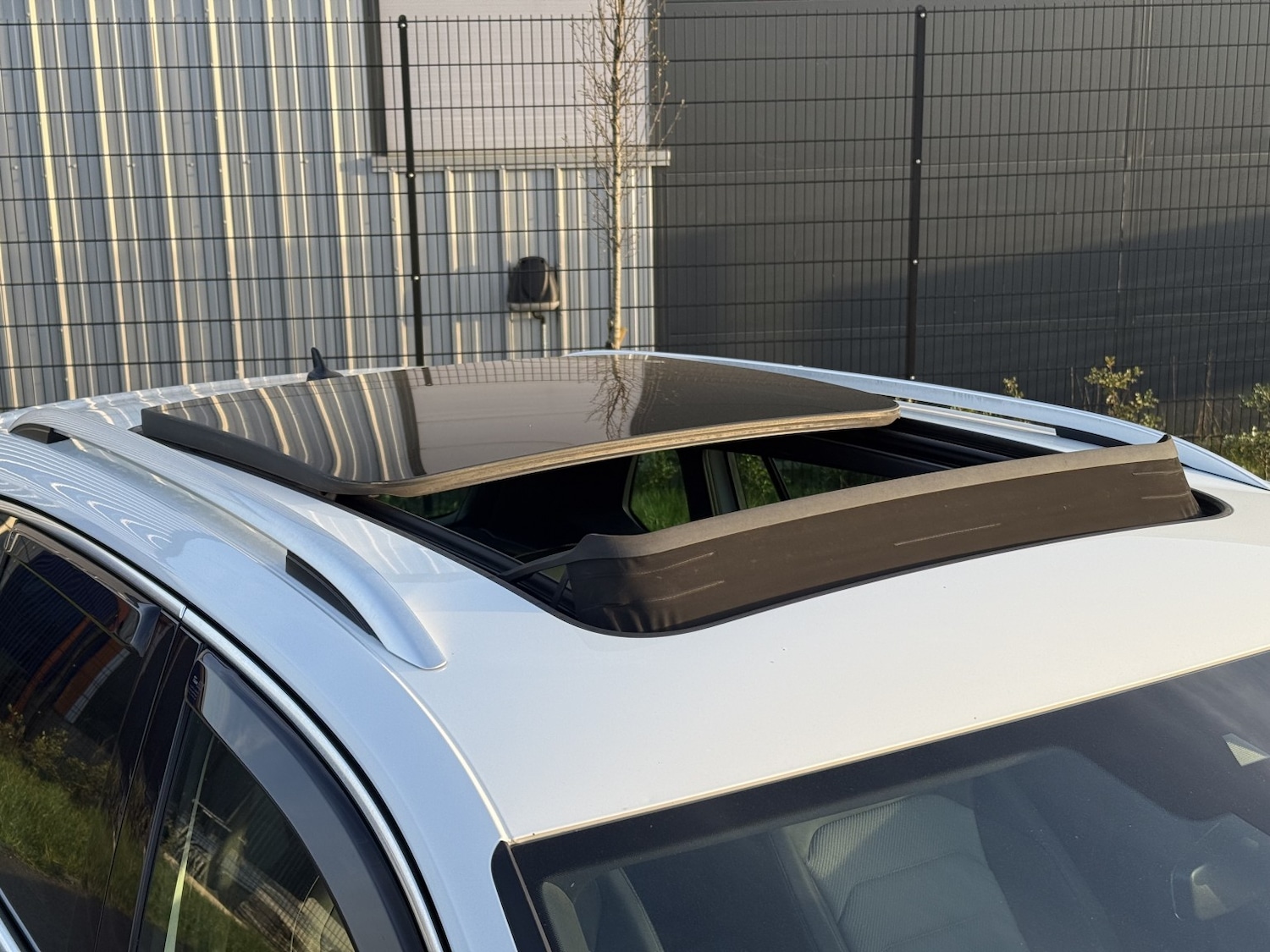 Used Volkswagen Tiguan 2018 for sale - 77953889: Photo 14