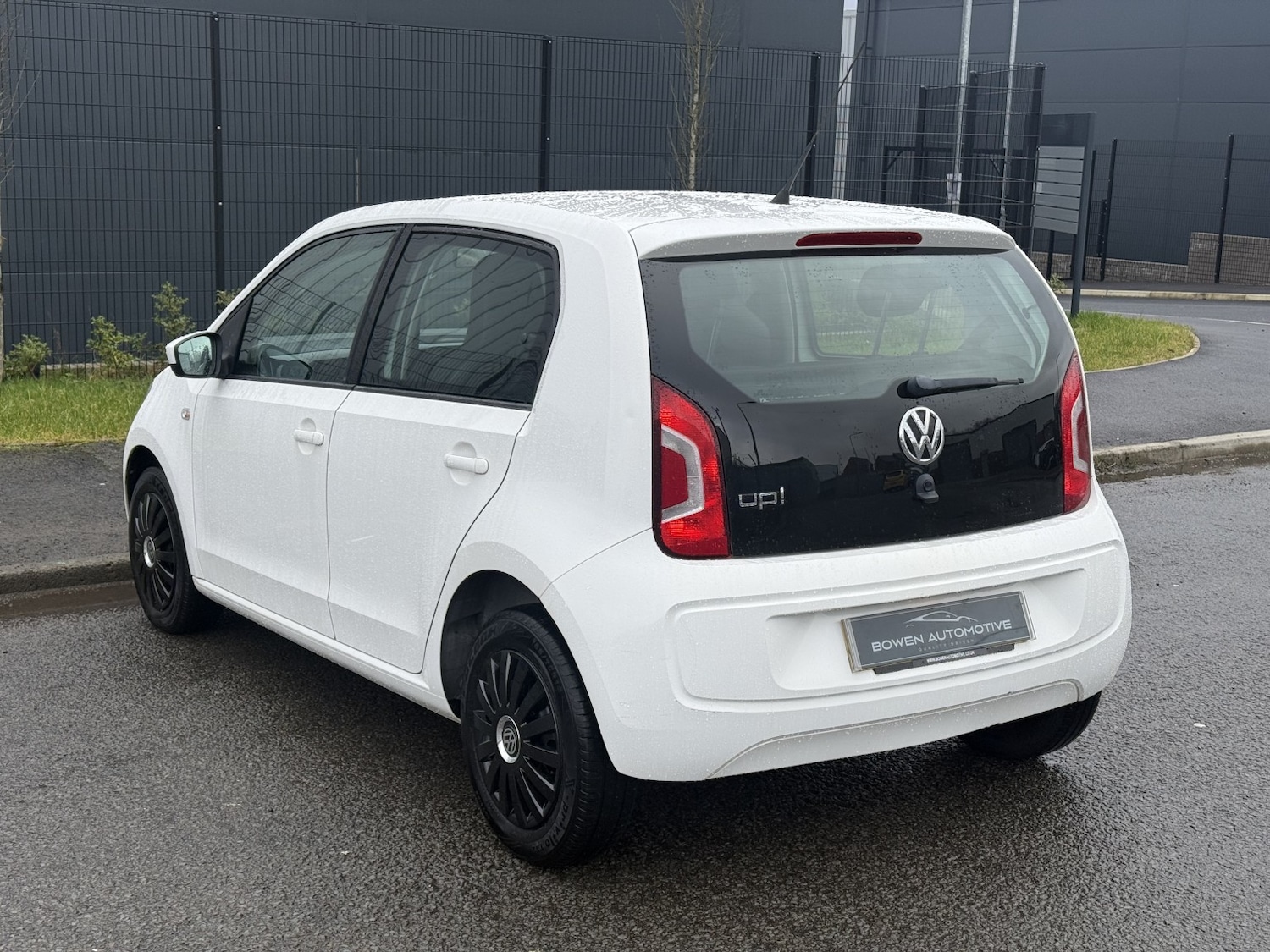 Used Volkswagen up! 2013 for sale - 77535889: Photo 7