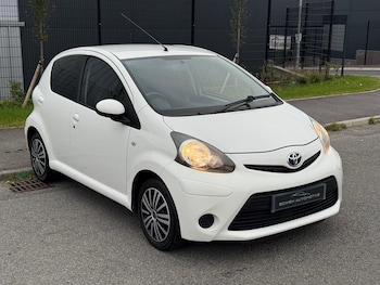 Used Toyota AYGO 2013 for sale - 76211890: Photo