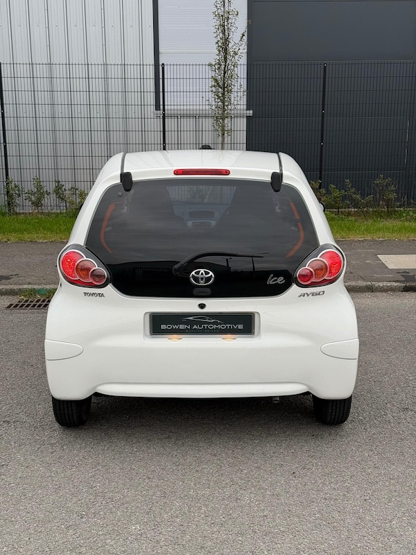 Used Toyota AYGO 2013 for sale - 76211890: Photo 5