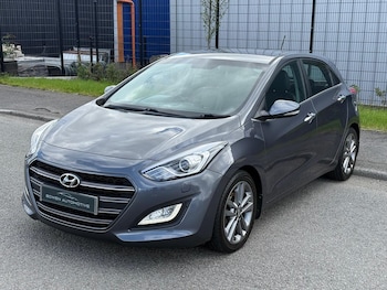 Used Hyundai i30 2015 for sale - 76041097: Photo