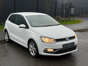Used Volkswagen Polo 2014 for sale - 76407565: Photo