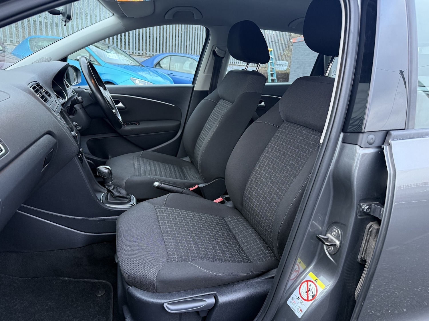 Used Volkswagen Polo 2014 for sale - 77251301: Photo 24