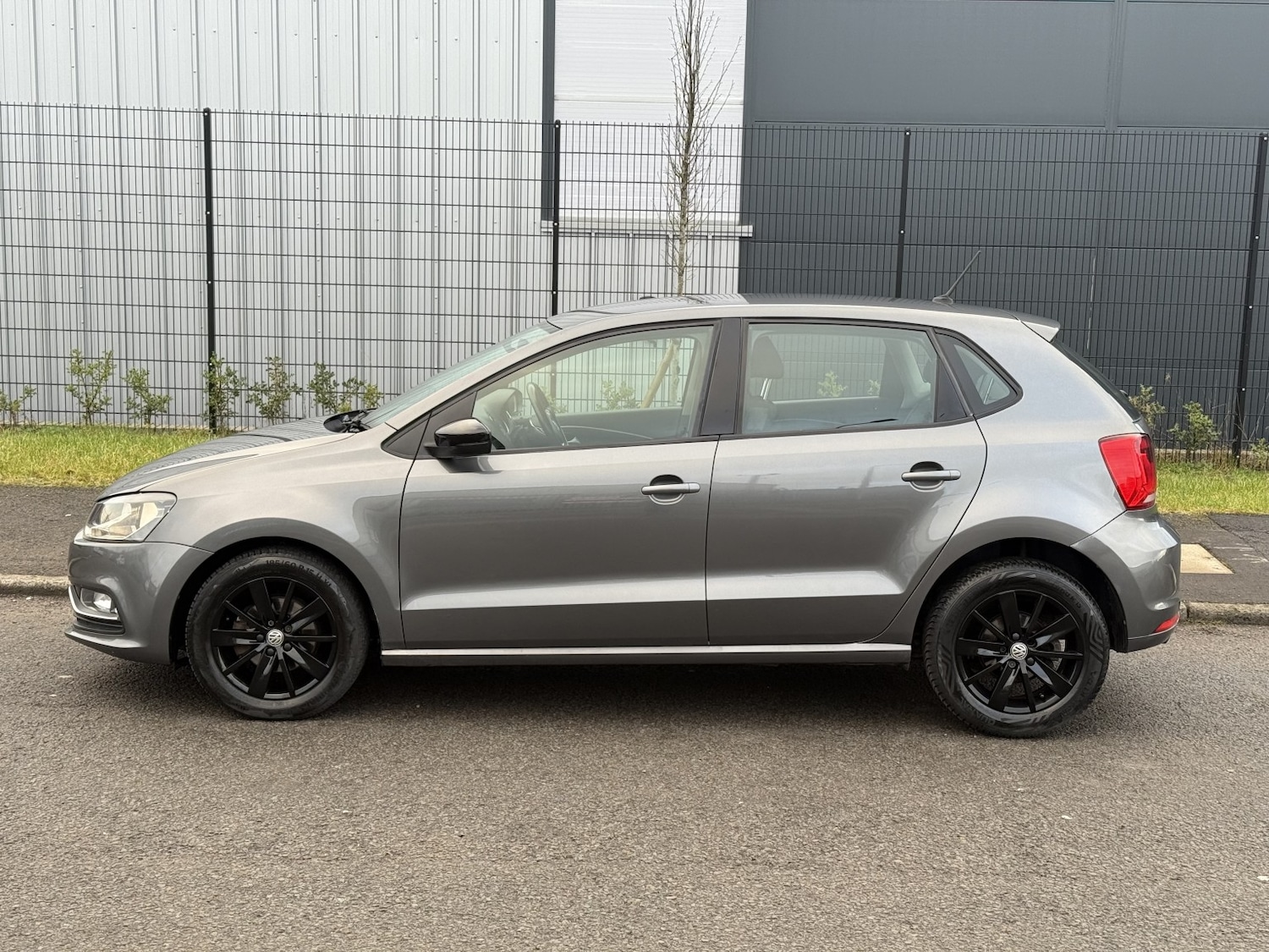 Used Volkswagen Polo 2014 for sale - 77251301: Photo 6