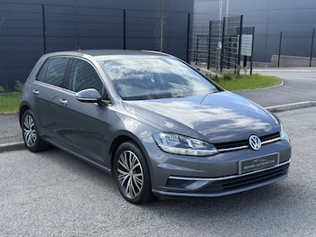 Used Volkswagen Golf 2018 for sale - 78084514: Photo