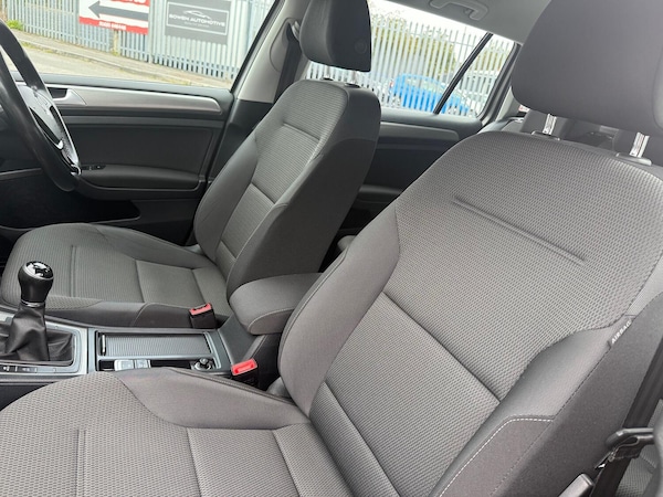 Used Volkswagen Golf 2015 for sale - 76149275: Photo 18
