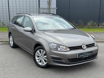 Volkswagen - Golf