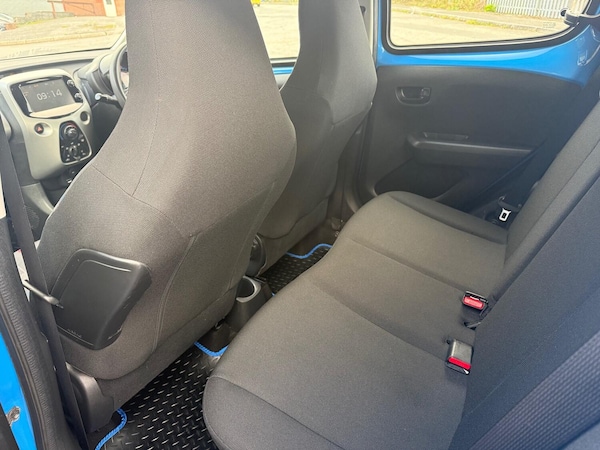 Used Peugeot 108 2016 for sale - 76128890: Photo 21