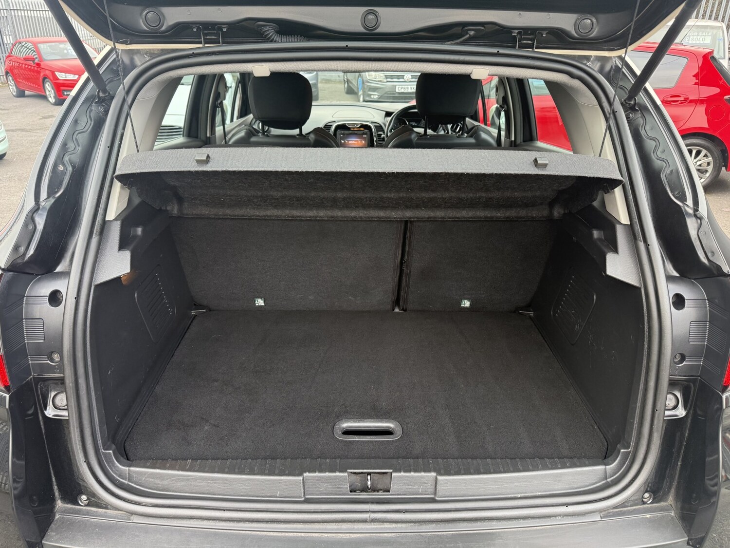 Used Renault Captur 2014 for sale - 77789299: Photo 19