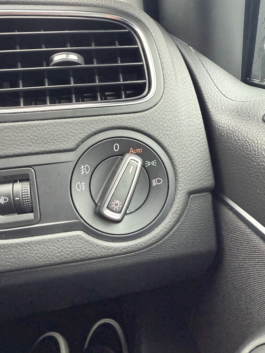 Used Volkswagen Polo 2017 for sale - 76430988: Photo 28