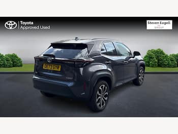 Used Toyota Yaris Cross 2023 for sale - 79621724: Photo
