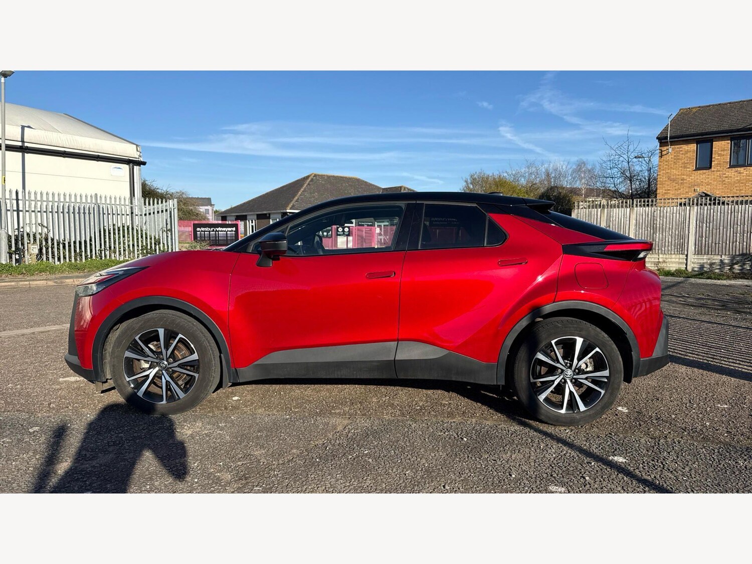Used Toyota C-HR 2024 for sale - 77768061: Photo 19