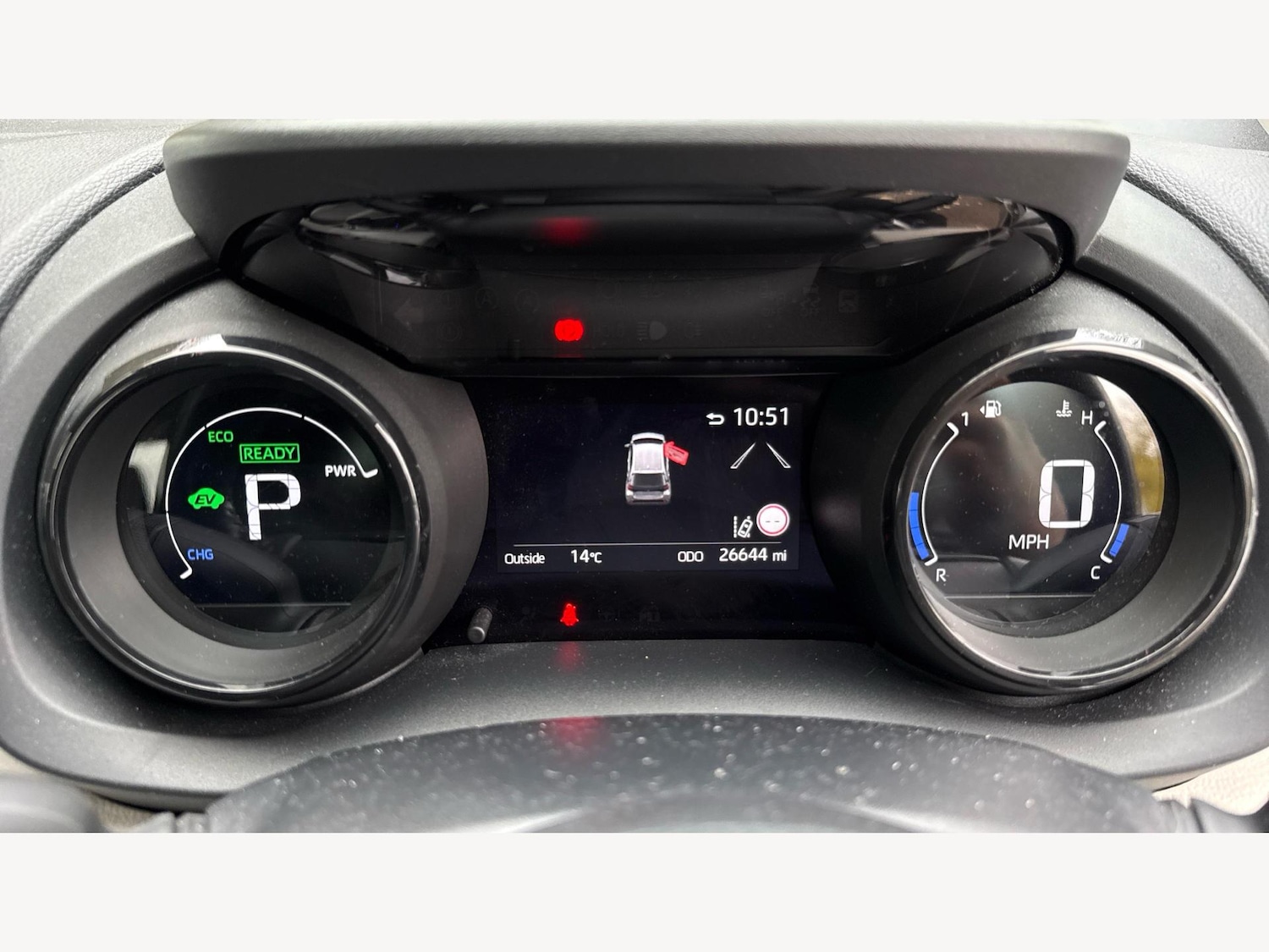 Used Toyota Yaris for sale - 76440501: Photo 11