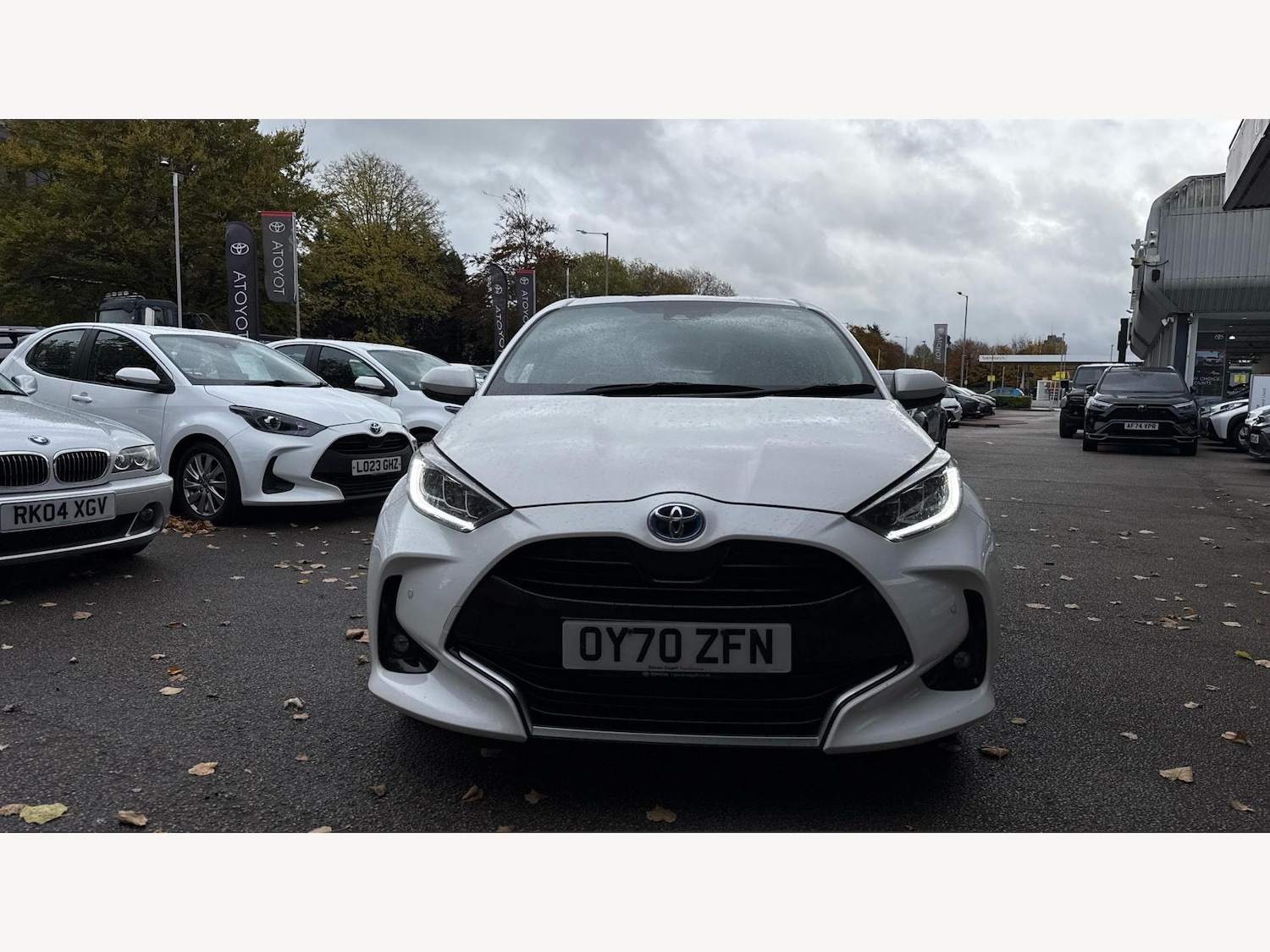 Used Toyota Yaris for sale - 76440501: Photo 17