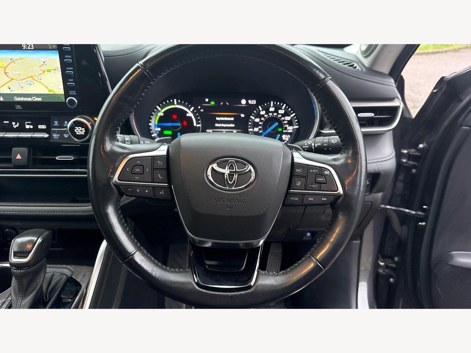 Used Toyota Highlander 2021 for sale - 77290972: Photo 10