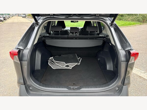 Used Toyota RAV4 2022 for sale - 76239333: Photo 16