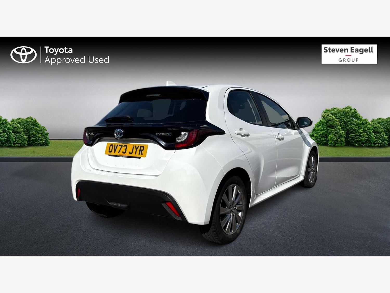 Used Toyota Yaris 2023 for sale - 76020453: Photo 2