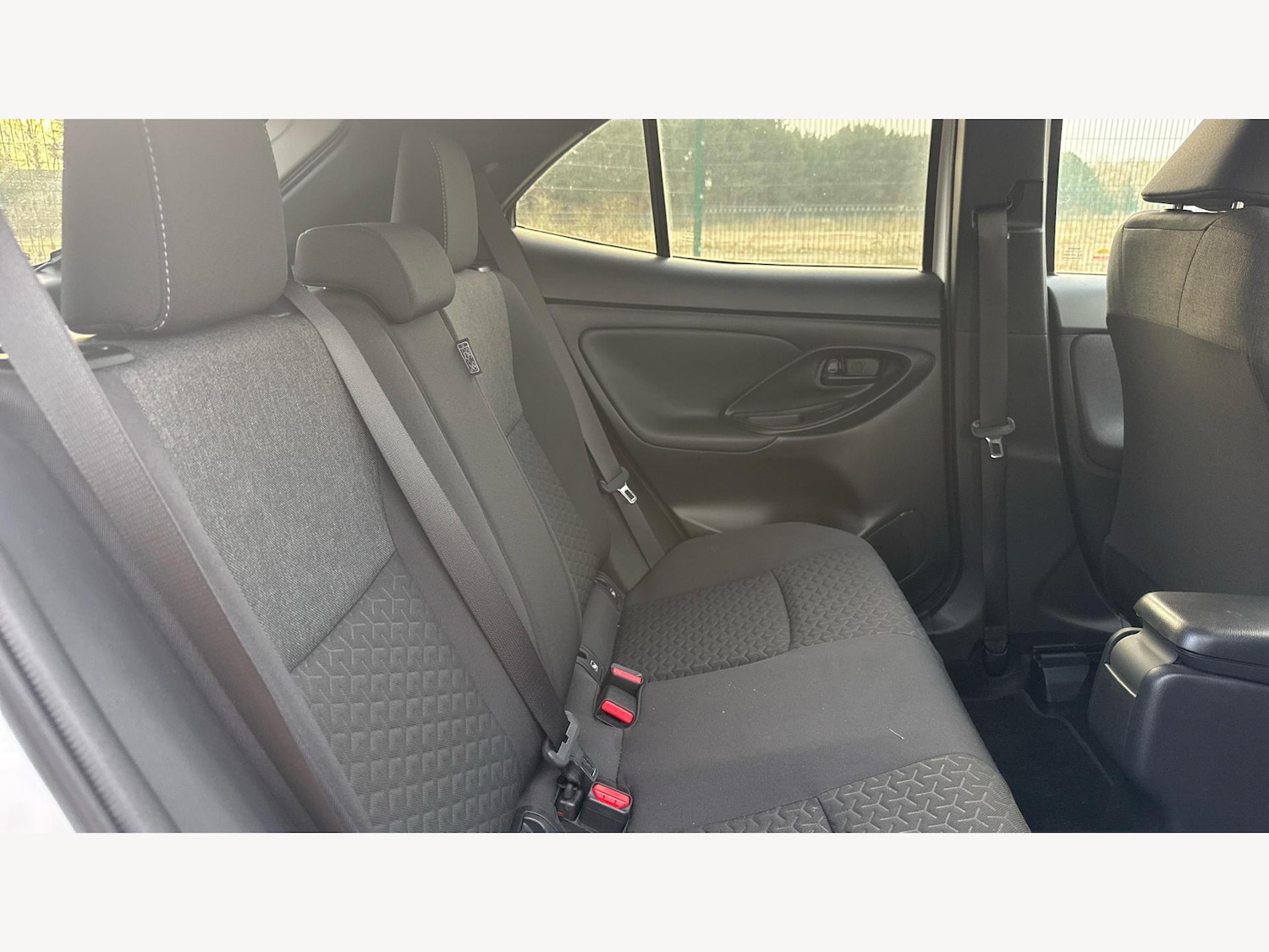 Used Toyota Yaris Cross 2023 for sale - 77387606: Photo 14