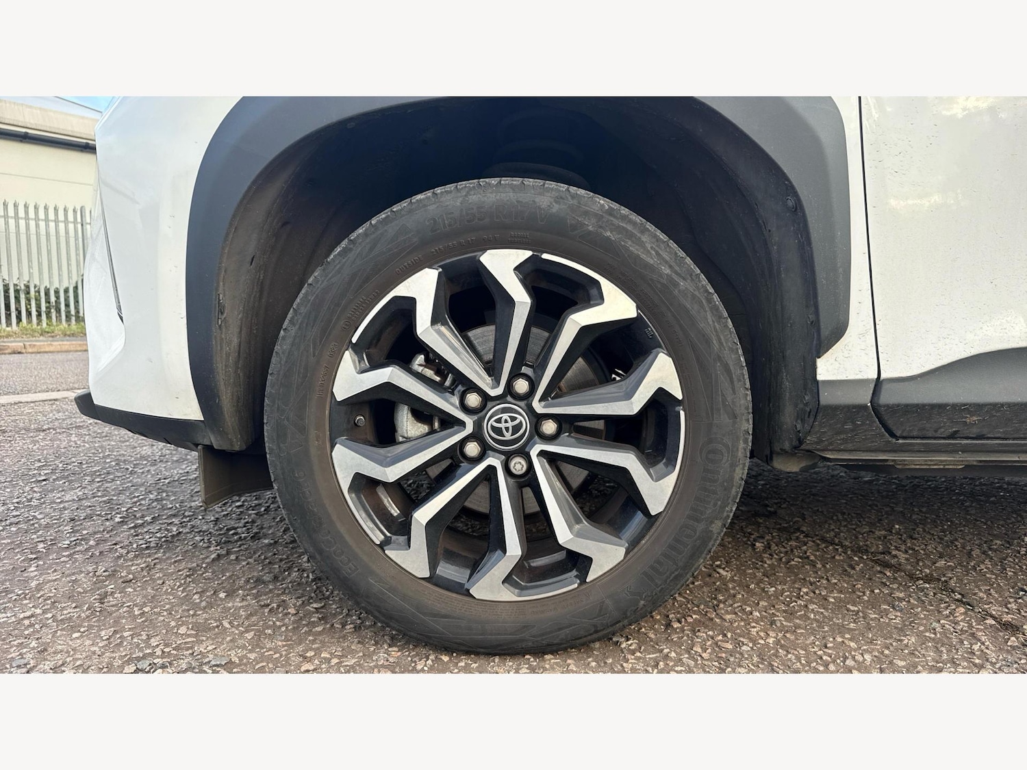 Used Toyota Yaris Cross 2023 for sale - 77387606: Photo 20