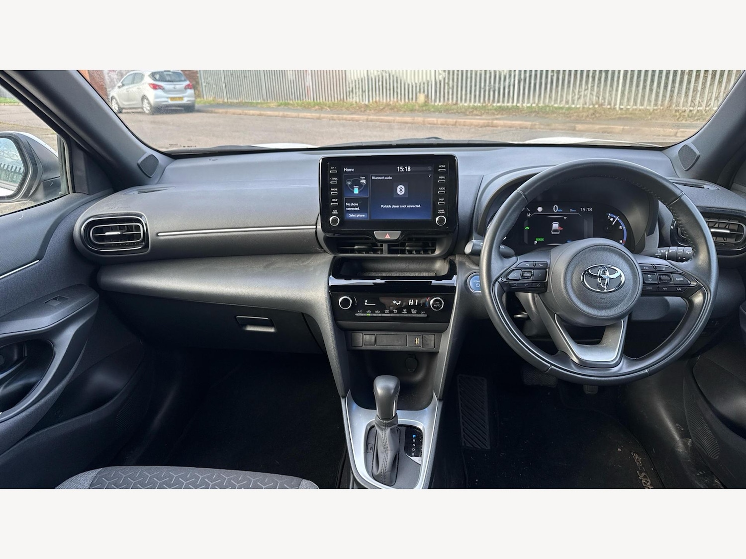Used Toyota Yaris Cross 2023 for sale - 77387606: Photo 7