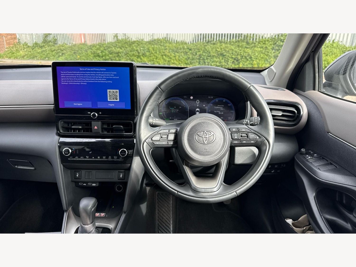 Used Toyota Yaris Cross 2024 for sale - 76095176: Photo 8