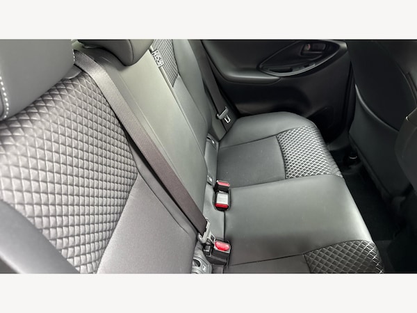 Used Toyota Yaris 2024 for sale - 76175465: Photo 14