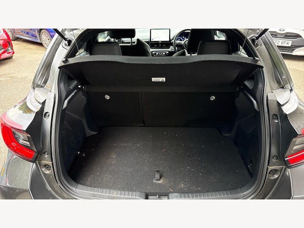 Used Toyota Yaris 2024 for sale - 76175465: Photo 16