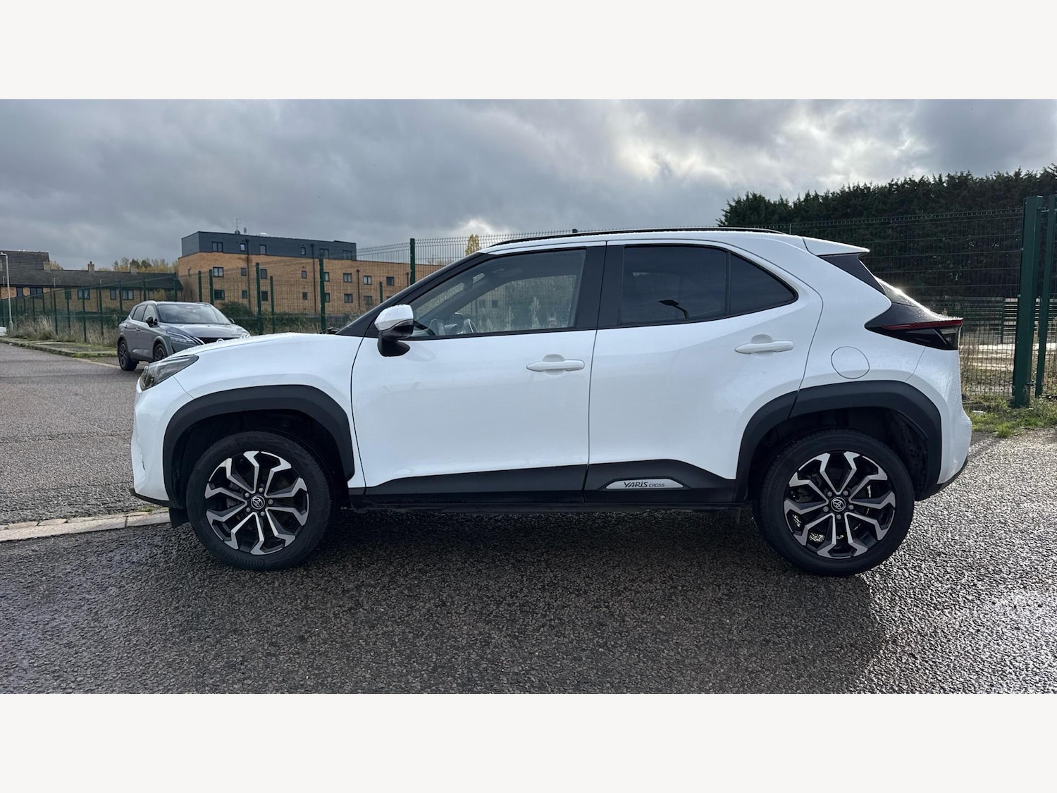 Used Toyota Yaris Cross 2022 for sale - 77278532: Photo 19