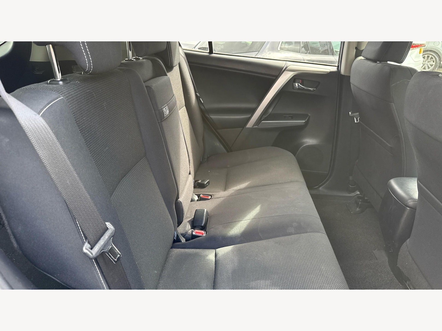 Used Toyota RAV4 2018 for sale - 78086033: Photo 14