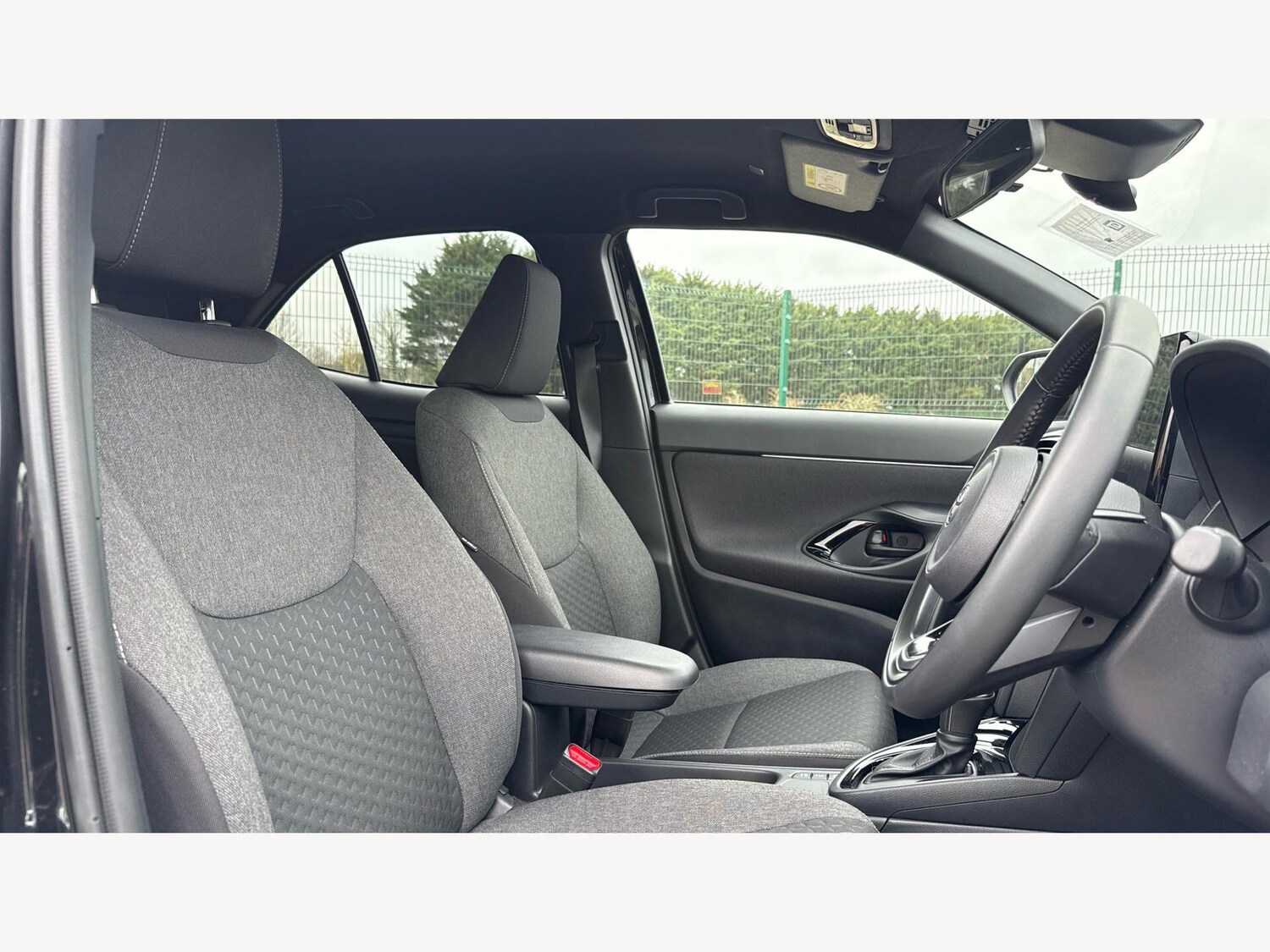 Used Toyota Yaris Cross for sale - 77924996: Photo 13