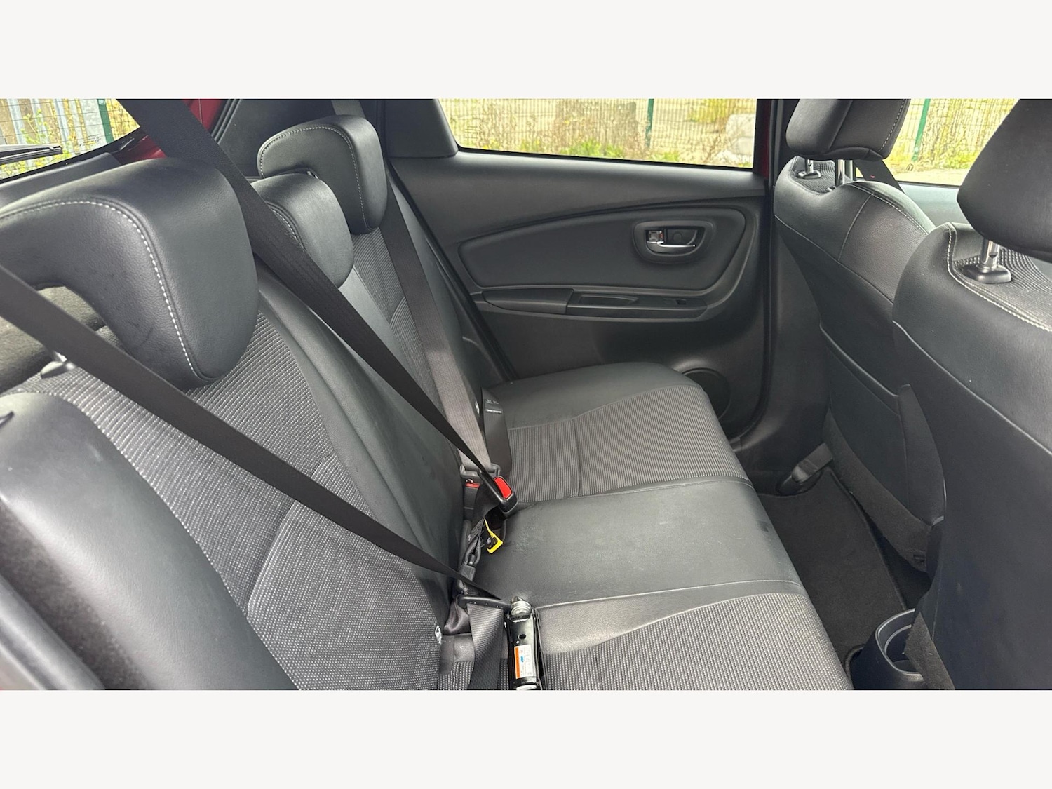 Used Toyota Yaris 2020 for sale - 76370189: Photo 14