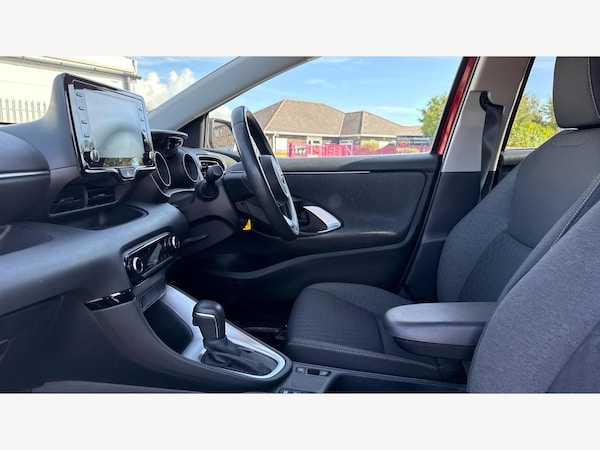 Used Toyota Yaris 2022 for sale - 76121340: Photo 12