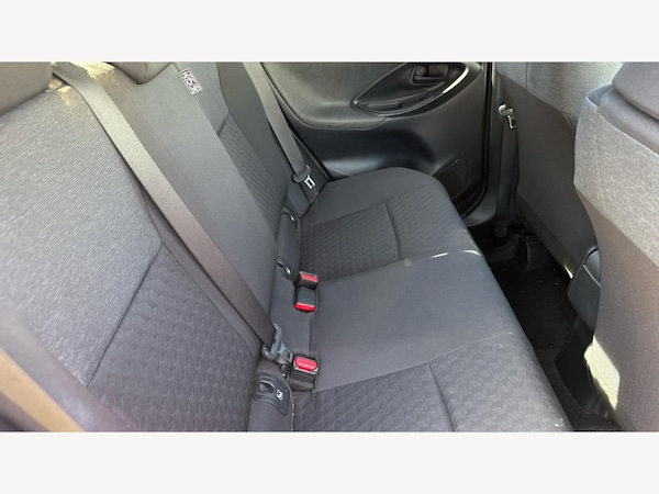 Used Toyota Yaris 2022 for sale - 76121340: Photo 14