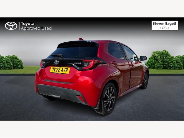 Used Toyota Yaris 2022 for sale - 76121340: Photo 2