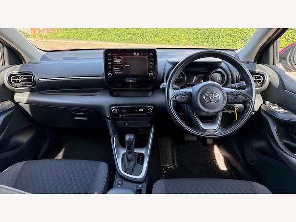 Used Toyota Yaris 2022 for sale - 76121340: Photo 7