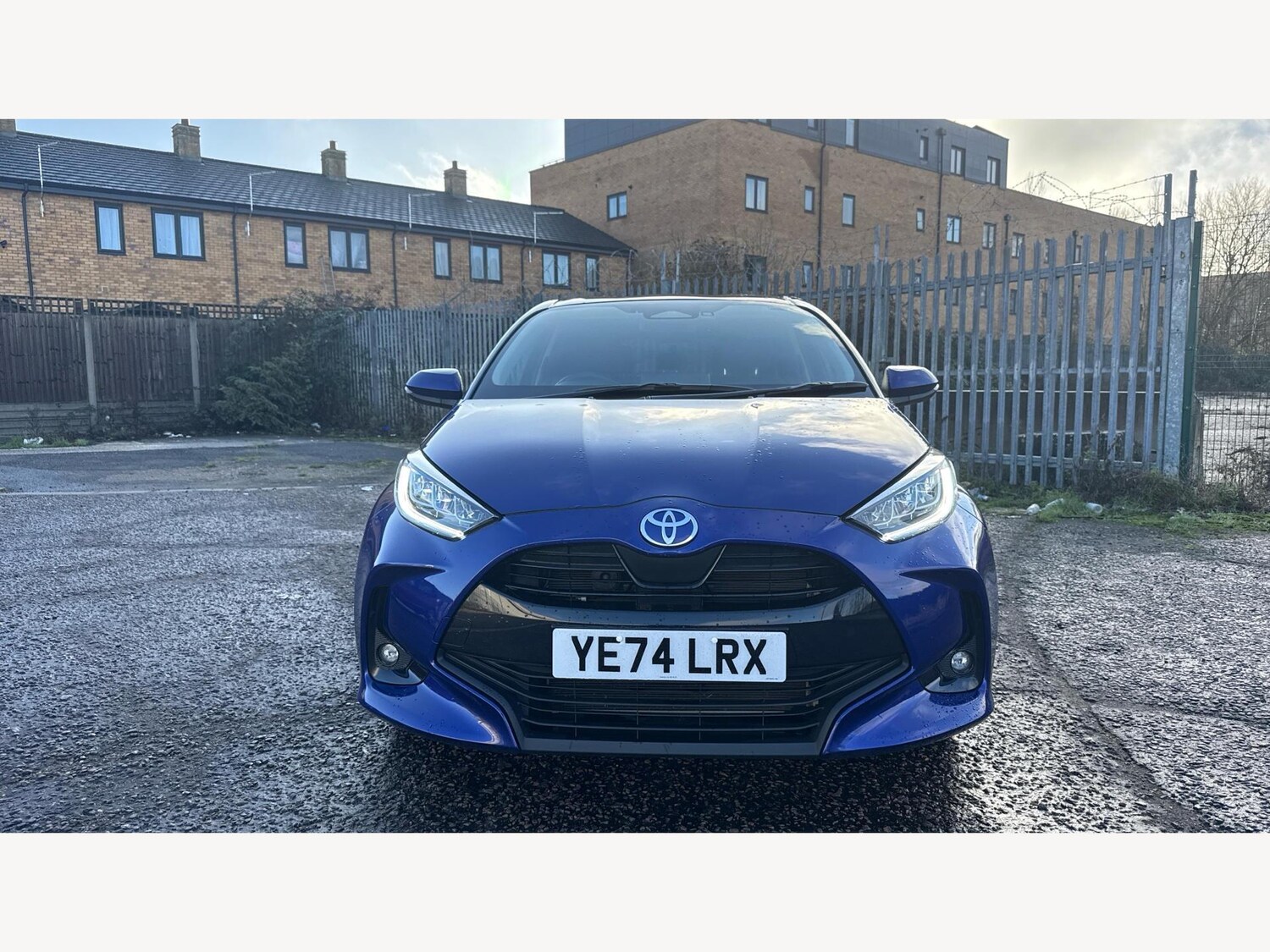 Used Toyota Yaris 2024 for sale - 77574888: Photo 17