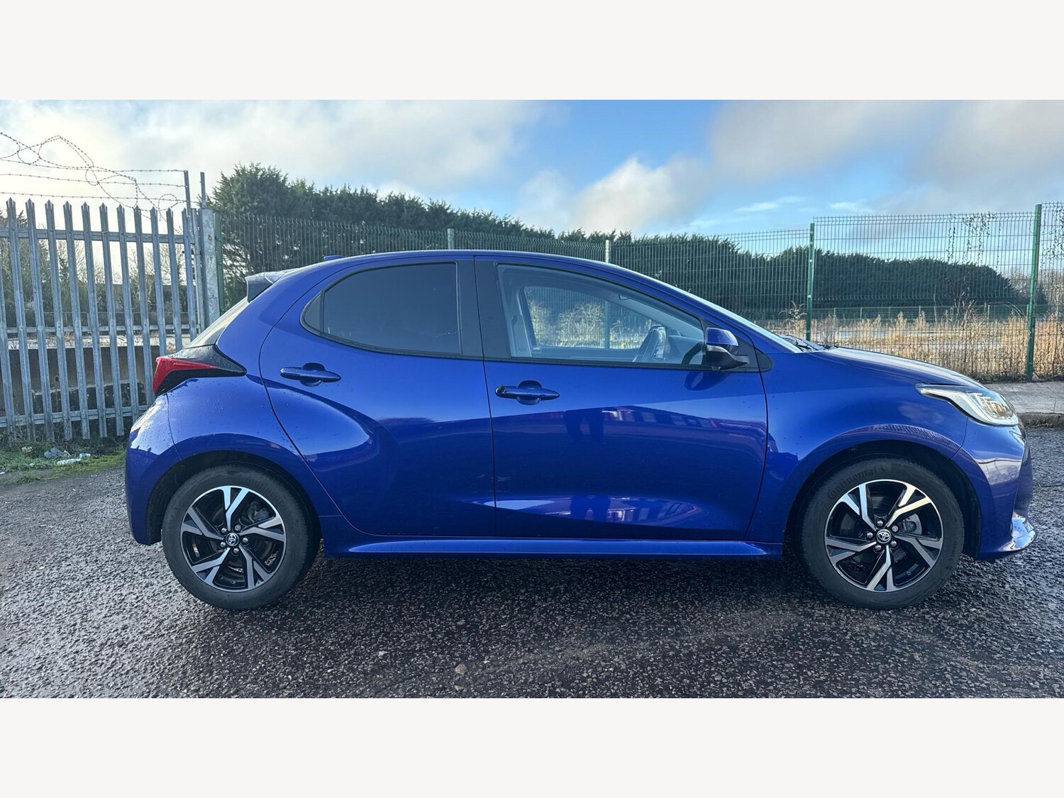 Used Toyota Yaris 2024 for sale - 77574888: Photo 18