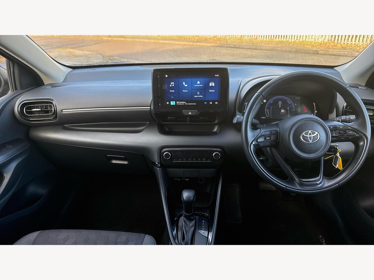 Used Toyota Yaris 2024 for sale - 77574888: Photo 7
