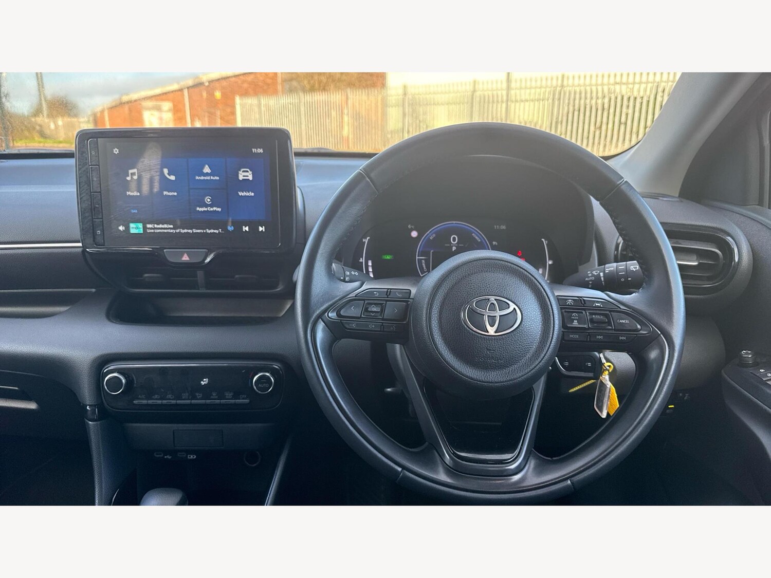 Used Toyota Yaris 2024 for sale - 77574888: Photo 8