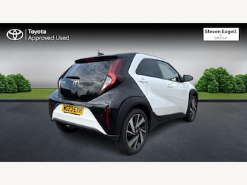 Used Toyota Aygo X 2023 for sale - 76152441: Photo 2