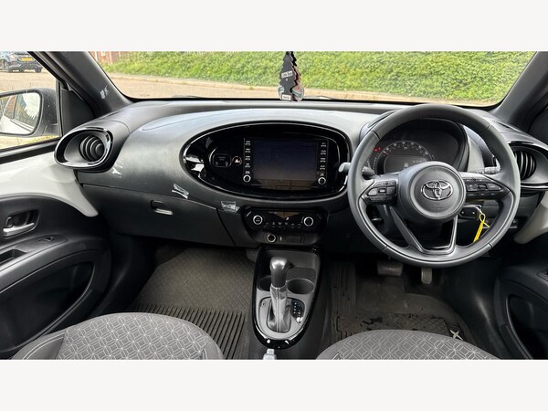 Used Toyota Aygo X 2023 for sale - 76152441: Photo 7