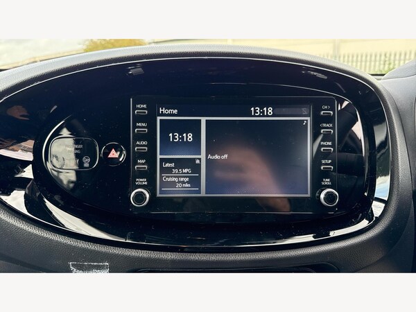 Used Toyota Aygo X 2023 for sale - 76152441: Photo 9