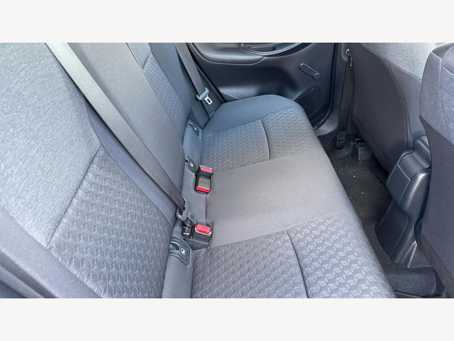 Used Toyota Yaris 2023 for sale - 78157440: Photo 10