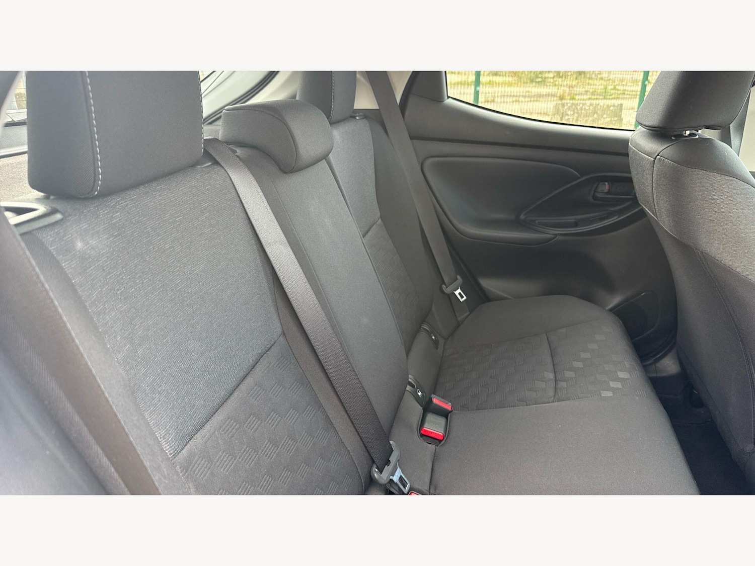 Used Toyota Yaris 2025 for sale - 78048154: Photo 14