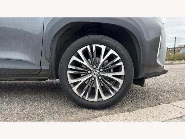 Used Toyota Yaris Cross 2023 for sale - 76227358: Photo 20