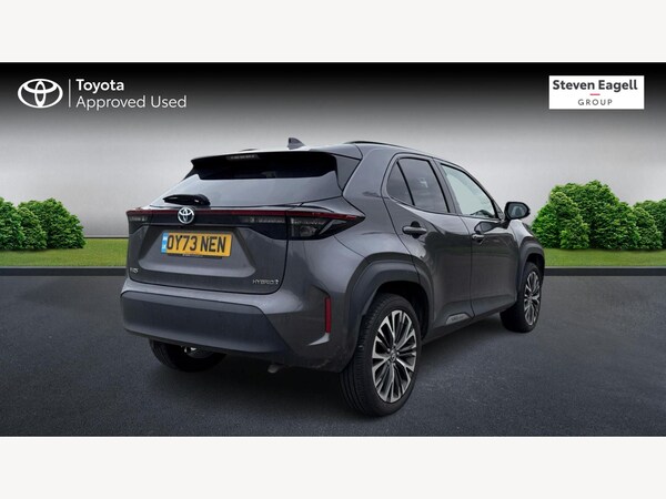 Used Toyota Yaris Cross 2023 for sale - 76227358: Photo 2