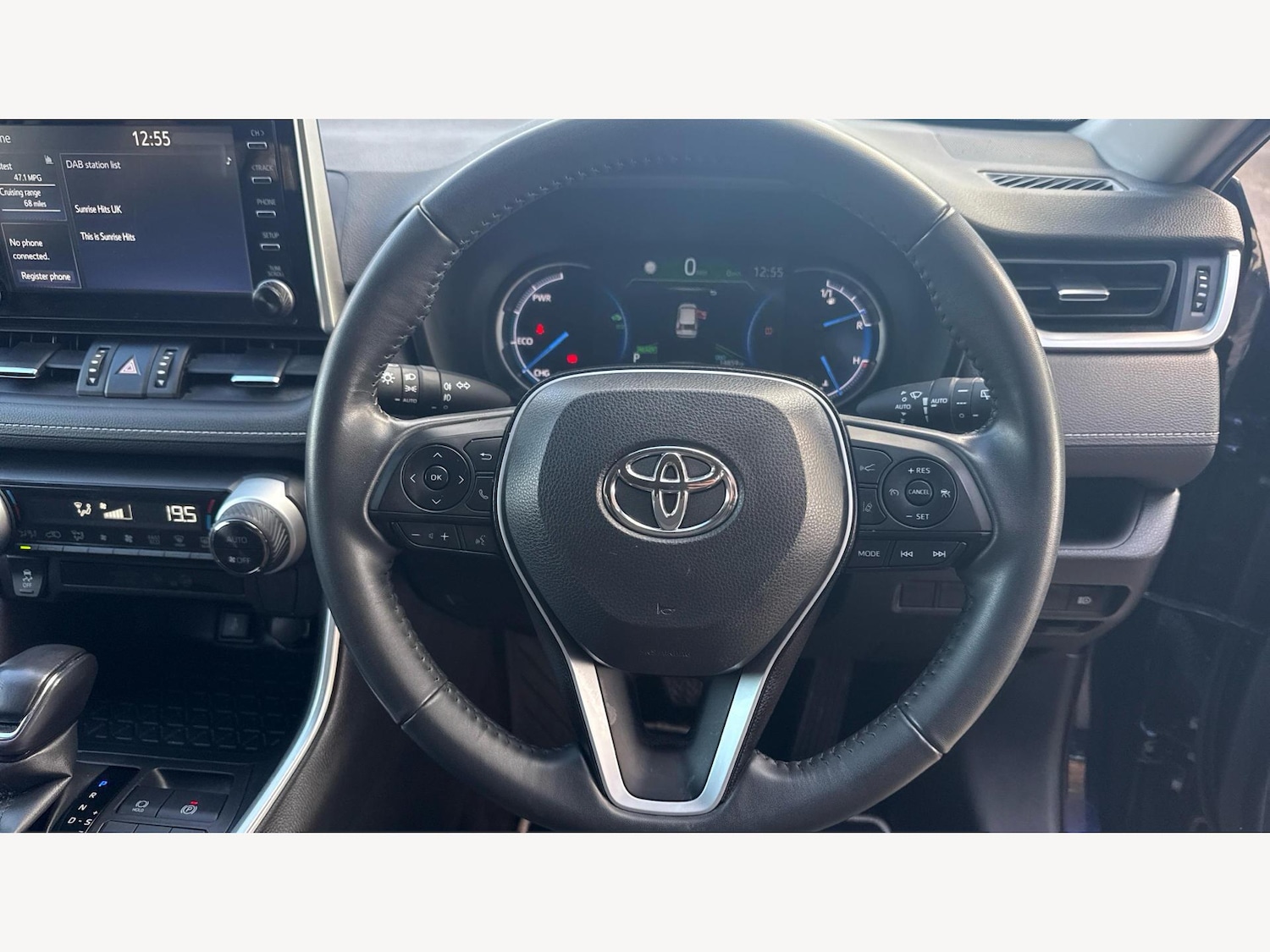 Used Toyota RAV4 2022 for sale - 77057432: Photo 10