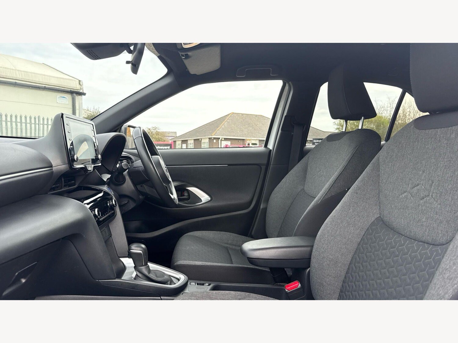 Used Toyota Yaris Cross for sale - 77925207: Photo 12